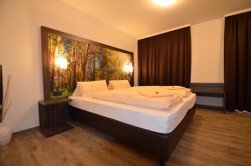 Elia Hotel Kempten Szoba fotó